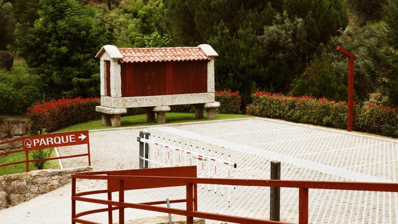 Agrinho Suites & Spa Geres Valdosende エクステリア 写真