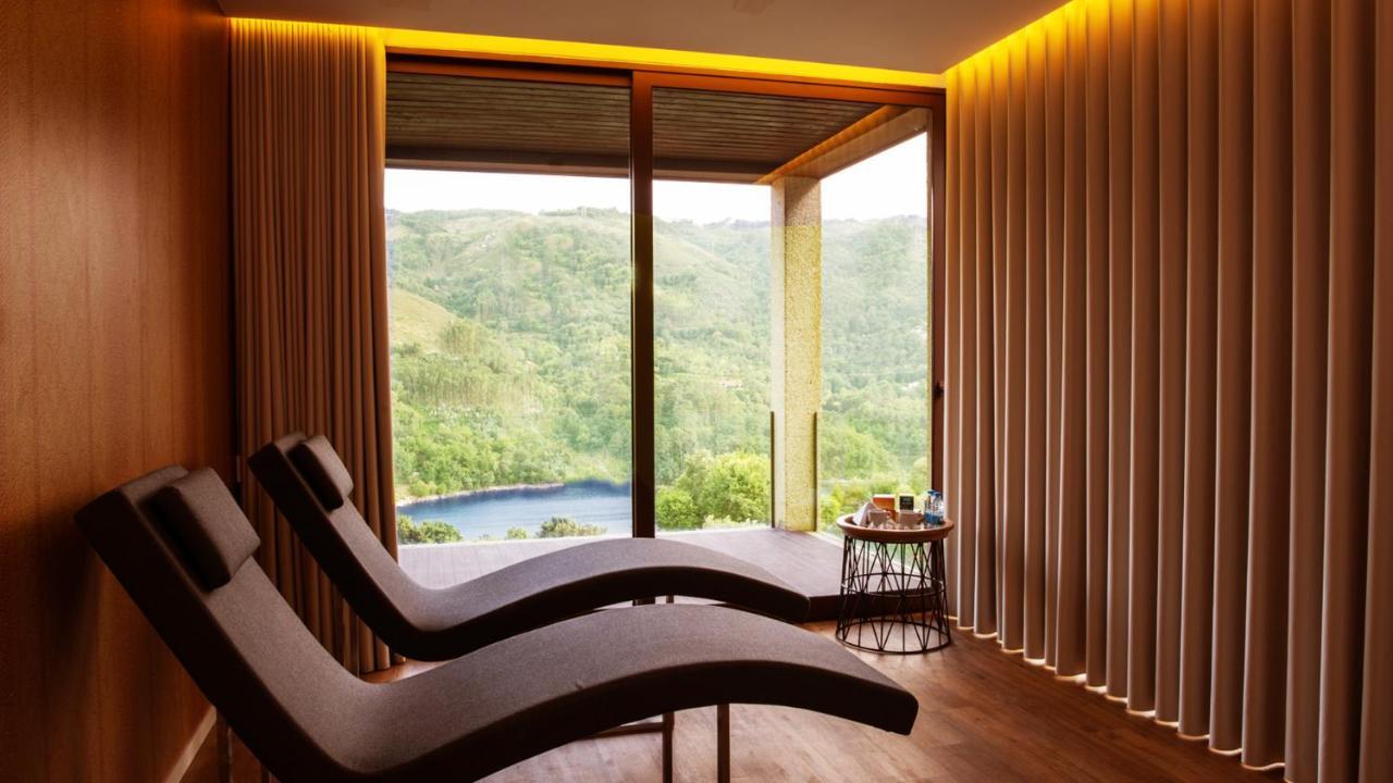 Agrinho Suites & Spa Geres Valdosende エクステリア 写真