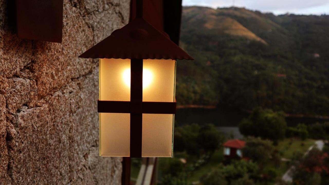 Agrinho Suites & Spa Geres Valdosende エクステリア 写真