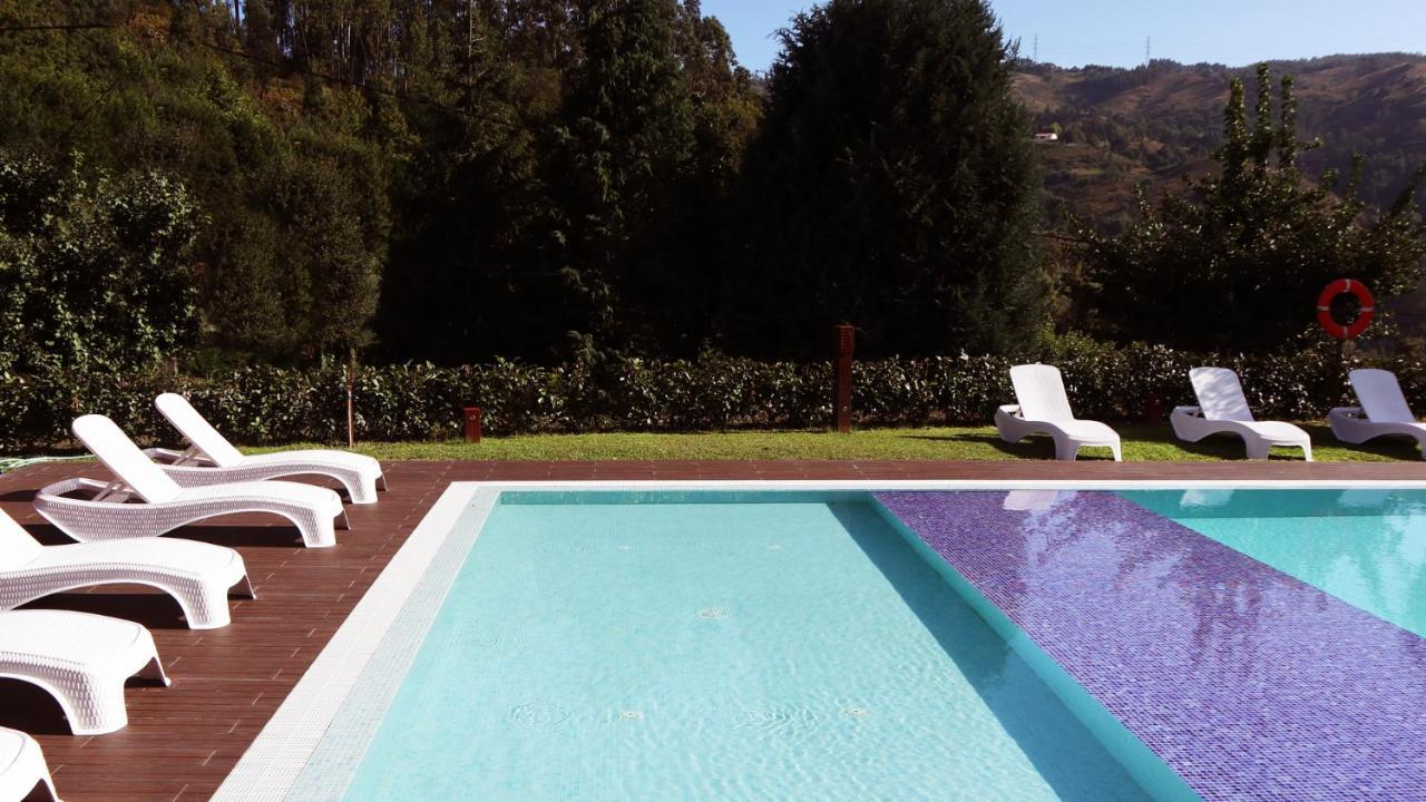 Agrinho Suites & Spa Geres Valdosende エクステリア 写真